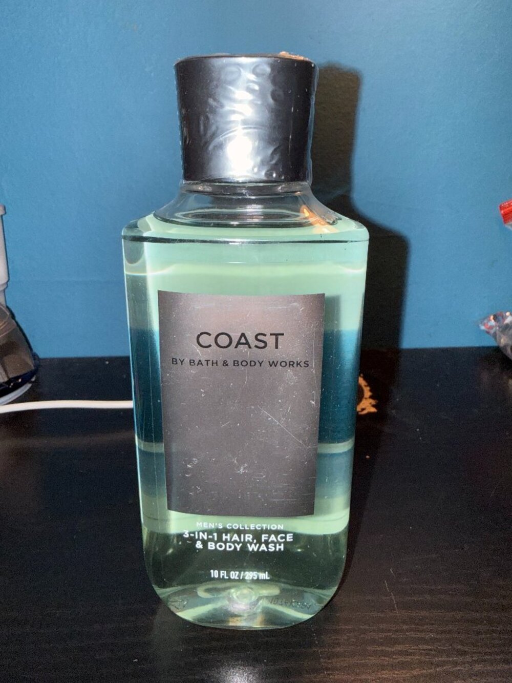 Sealed Coast 3 in 1 Men's body wash - bath and body works  (10 fl oz)